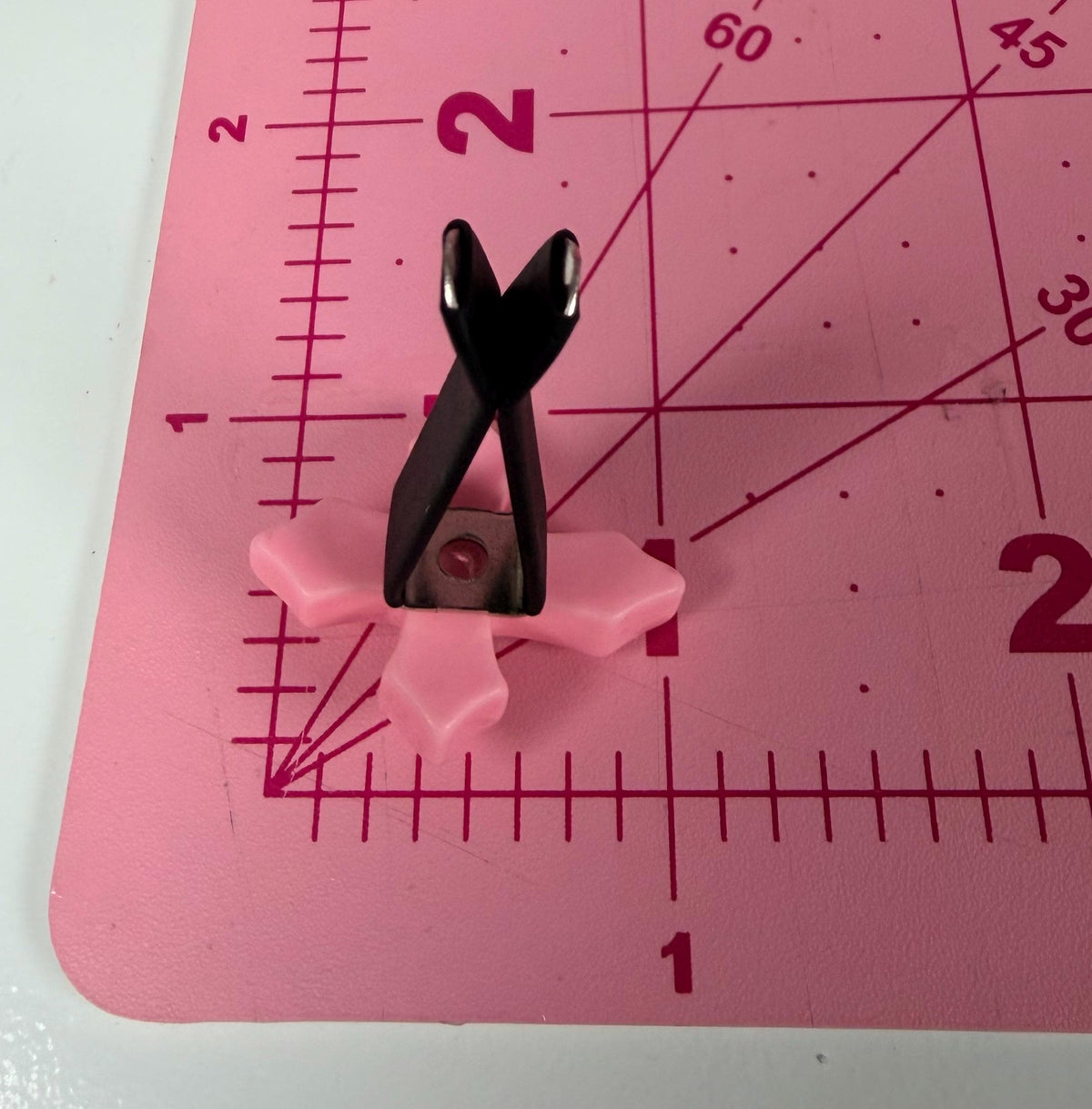 Pink Cross Car Vent Clips